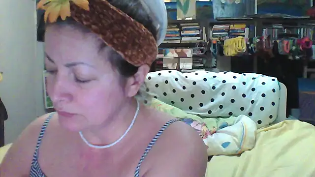 MariaAnaSunshine online show from 01-17-26, 08:12