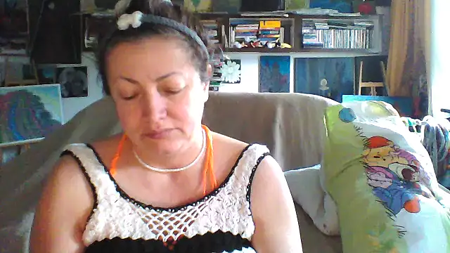MariaAnaSunshine online show from 02-11-26, 07:46