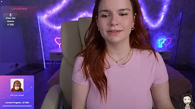 Snapshot of RedShinee chatting on 03-11-25, 10:40 RedShinee online show from 03-11-25, 10:40