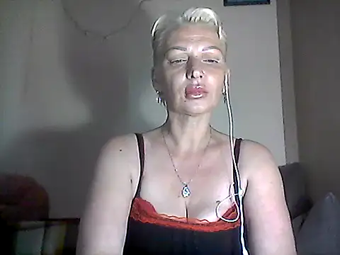 Snapshot of MaryJane441 chatting on 06-27-26, 08:58 MaryJane441 online show from 06-27-26, 08:58