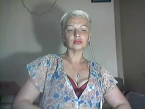 Snapshot of MaryJane441 chatting on 07-06-26, 08:22 MaryJane441 online show from 07-06-26, 08:22