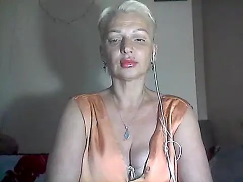 Snapshot of MaryJane441 chatting on 07-15-26, 07:52 MaryJane441 online show from 07-15-26, 07:52