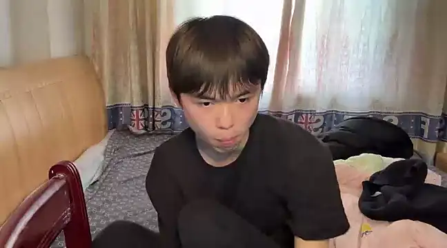 xiaottt1918 online show from 01-07-25, 08:03