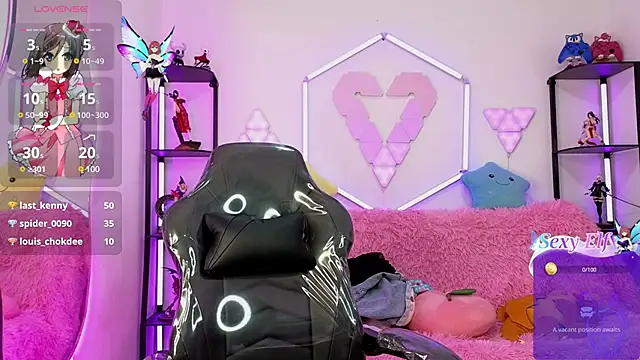 littlevixen18 online show from 03-19-25, 05:17