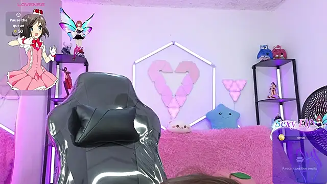 littlevixen18 online show from 03-20-25, 02:21