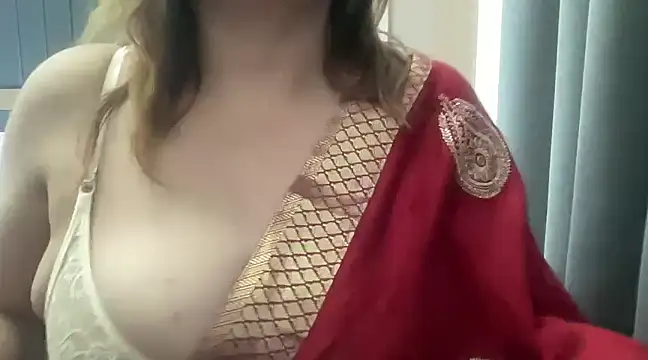 Snapshot of sassypooja chatting on 02-13-25, 10:02 sassypooja online show from 02-13-25, 10:02