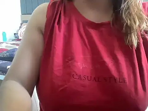 Snapshot of sassypooja chatting on 03-12-25, 06:07 sassypooja online show from 03-12-25, 06:07