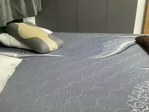 Snapshot of sassypooja chatting on 10-12-25, 02:16 sassypooja online show from 10-12-25, 02:16