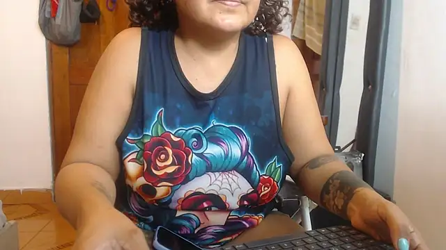 Snapshot of cougar_town chatting on 03-20-25, 11:45 cougar town online show from 03-20-25, 11:45