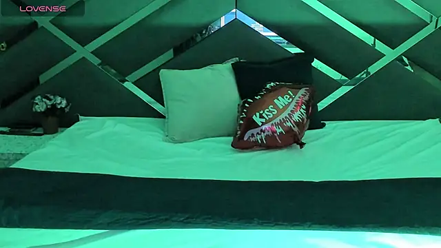 SexyNaf online show from 10-07-25, 07:33