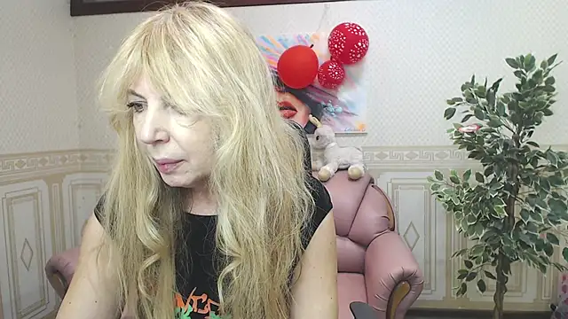 Anna Diax online show from 02-19-25, 12:33