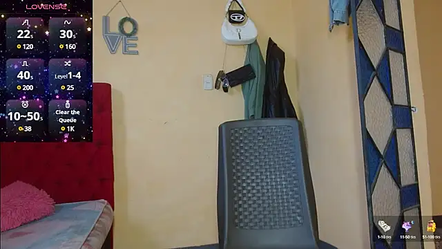 Snapshot of cristinamontiel chatting on 01-24-25, 02:08 cristinamontiel online show from 01-24-25, 02:08