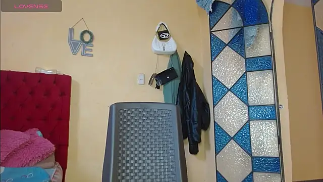 Snapshot of cristinamontiel chatting on 02-02-25, 02:45 cristinamontiel online show from 02-02-25, 02:45