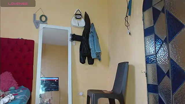 Snapshot of cristinamontiel chatting on 03-02-25, 02:21 cristinamontiel online show from 03-02-25, 02:21