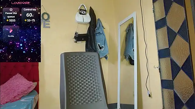 Snapshot of cristinamontiel chatting on 03-09-25, 02:21 cristinamontiel online show from 03-09-25, 02:21