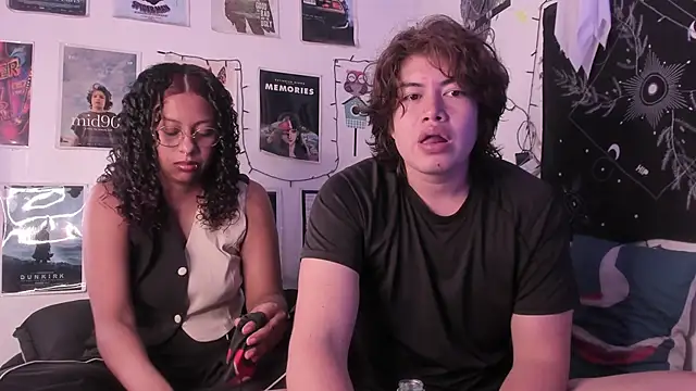 Snapshot of hothoneychile chatting on 09-11-25, 02:39 hothoneychile online show from 09-11-25, 02:39