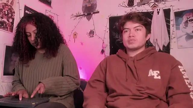 hothoneychile online show from 12-20-25, 03:35