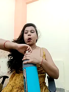 Snapshot of kendracox21 chatting on 09-20-25, 05:30 kendracox21 online show from 09-20-25, 05:30