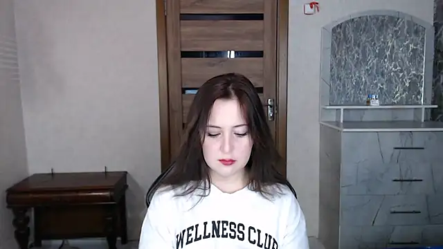 Kristy-Max online show from 10-21-25, 07:58