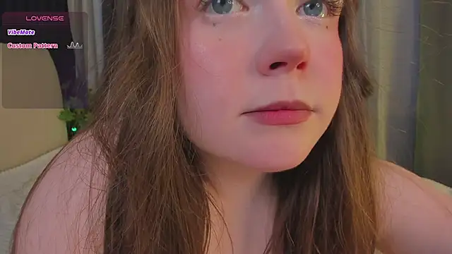 Snapshot of SunnyRisha chatting on 01-12-25, 01:05 SunnyRisha online show from 01-12-25, 01:05