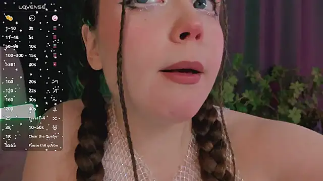 Snapshot of SunnyRisha chatting on 02-07-25, 01:01 SunnyRisha online show from 02-07-25, 01:01