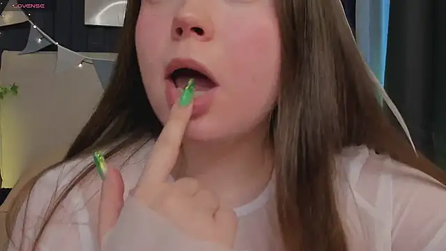 Snapshot of SunnyRisha chatting on 02-20-25, 06:17 SunnyRisha online show from 02-20-25, 06:17