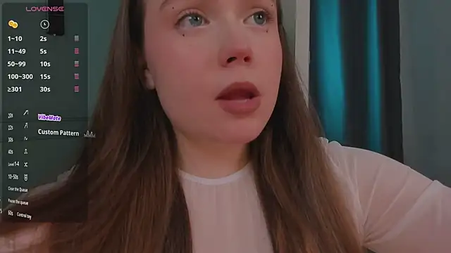 Snapshot of SunnyRisha chatting on 02-26-25, 06:15 SunnyRisha online show from 02-26-25, 06:15