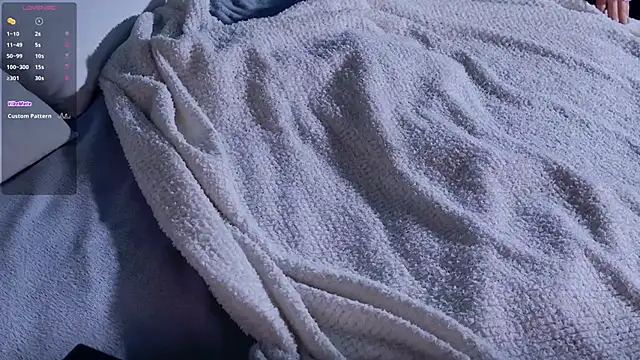 Snapshot of SunnyRisha chatting on 09-09-25, 05:07 SunnyRisha online show from 09-09-25, 05:07