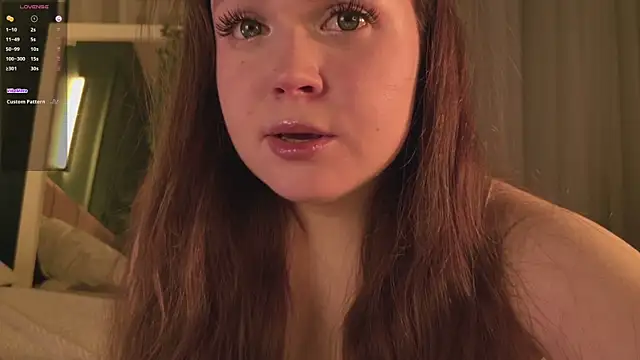 Snapshot of SunnyRisha chatting on 11-30-25, 05:22 SunnyRisha online show from 11-30-25, 05:22