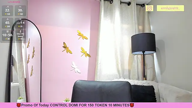 Snapshot of _EmilyJireh_ chatting on 01-25-25, 10:39 EmilyJireh online show from 01-25-25, 10:39