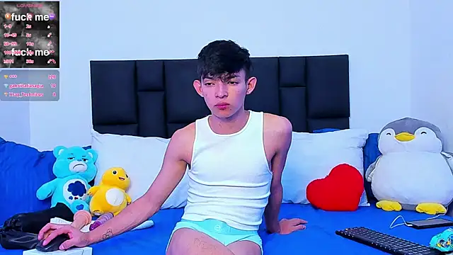 Snapshot of Tonny_twink_ chatting on 03-05-25, 06:01 Tonny twink online show from 03-05-25, 06:01