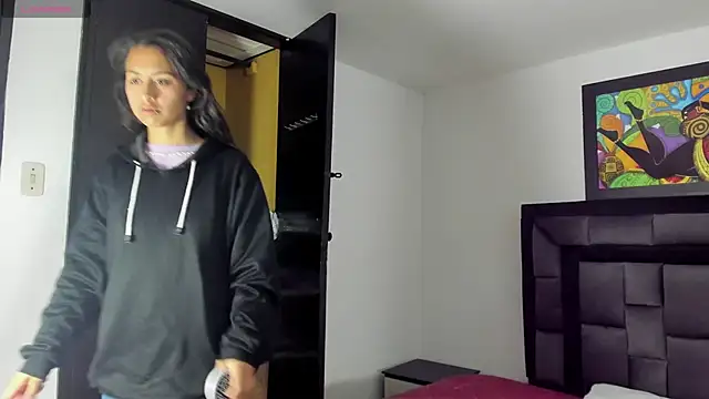 tatiana valencia online show from 02-07-25, 11:34