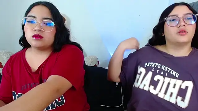 Snapshot of maddie-and-chelsea- chatting on 01-13-25, 02:18 maddie-and-chelsea- online show from 01-13-25, 02:18