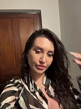 Snapshot of freyacherie chatting on 12-04-25, 06:05 freyacherie online show from 12-04-25, 06:05