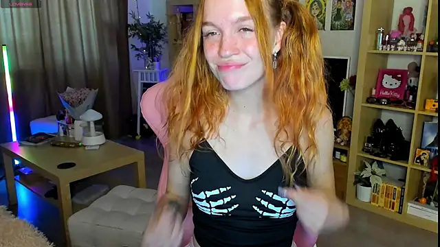 Sunny Elly online show from 09-25-25, 07:01