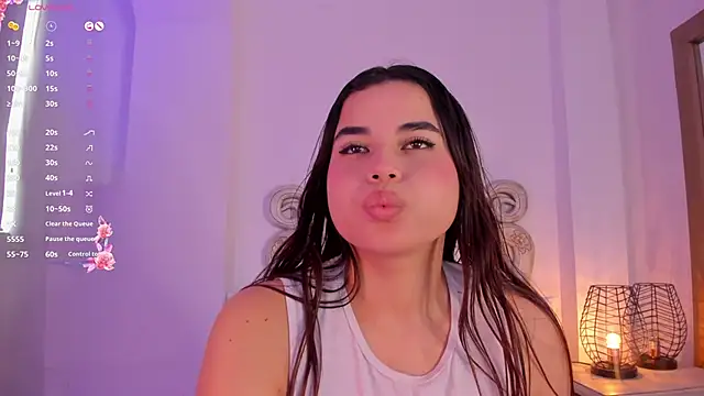 Victoria vallejo  online show from 01-28-25, 02:53