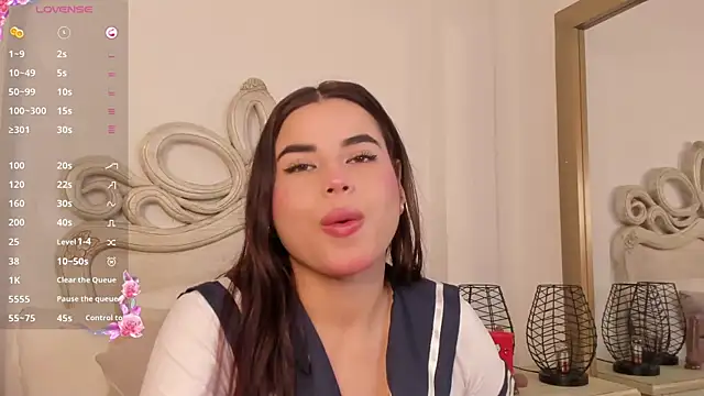 Victoria vallejo  online show from 03-07-25, 03:18