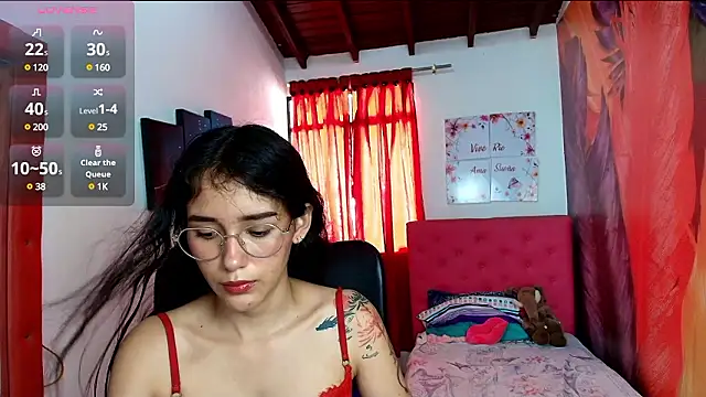 miley blue  online show from 12-06-24, 07:12