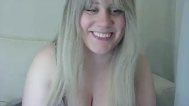 Snapshot of miramore chatting on 02-02-25, 09:34 miramore online show from 02-02-25, 09:34