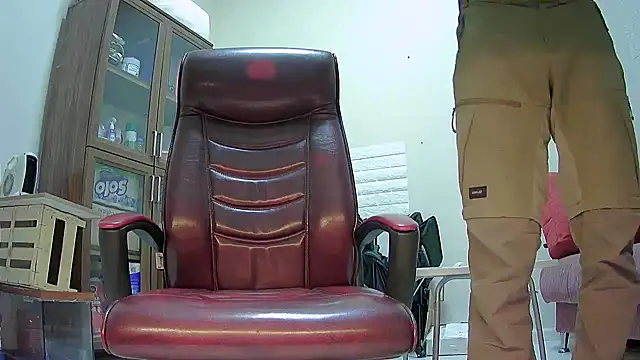 hardbigcock16 online show from 02-19-25, 09:50