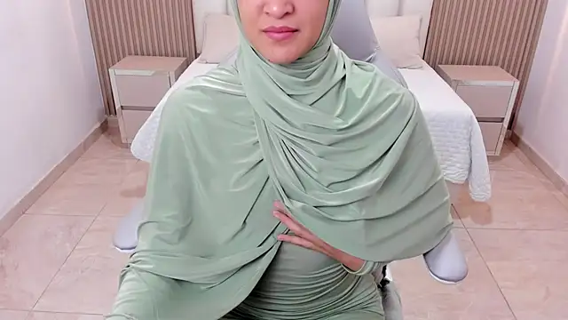 Hanaa latif online show from 03-03-25, 05:18