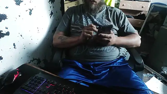 slickwill123 online show from 06-10-26, 06:40