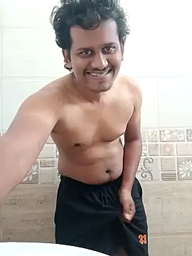 Snapshot of Long_Laster chatting on 01-26-25, 05:45 Long Laster online show from 01-26-25, 05:45