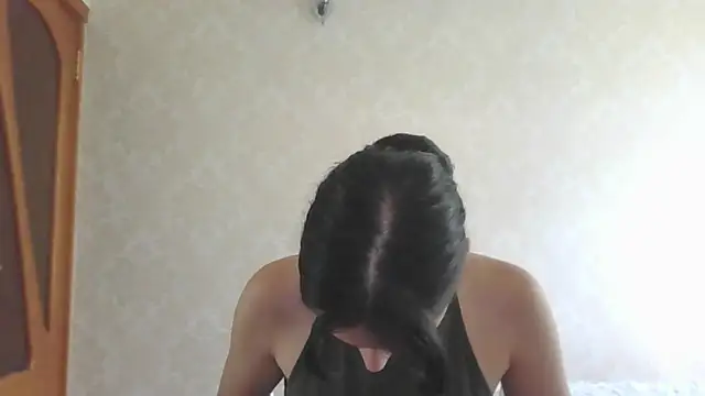 Snapshot of Kashtanka_ chatting on 07-14-26, 06:40 Kashtanka online show from 07-14-26, 06:40