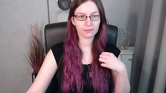 emmaxDelight online show from 01-22-25, 10:07