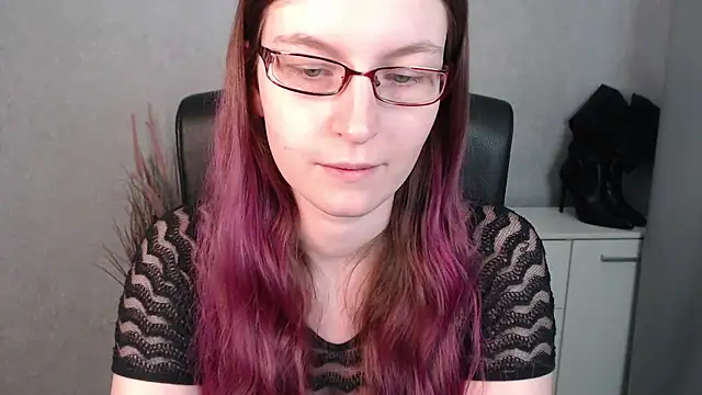 emmaxDelight online show from 02-13-25, 09:41