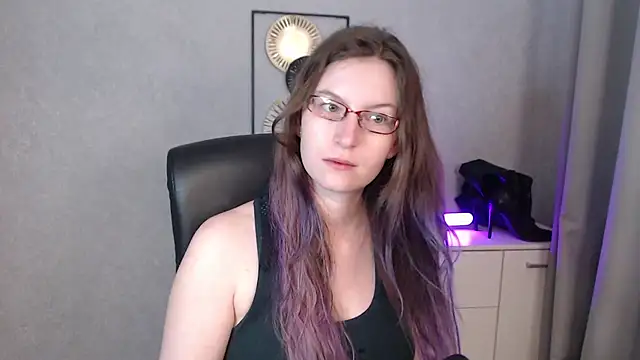 emmaxDelight online show from 09-11-25, 05:29