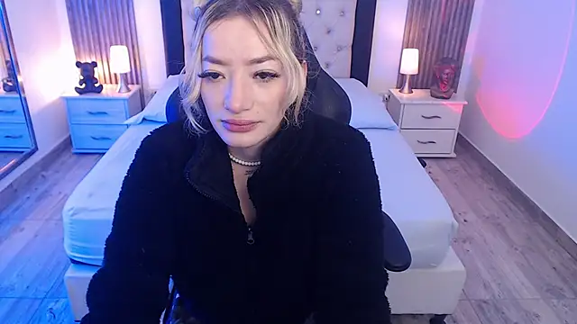 zoe jones13 online show from 09-27-25, 03:33