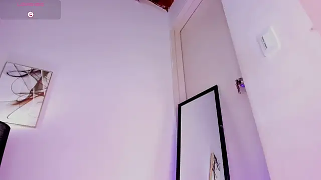 Snapshot of Mia_ross16 chatting on 01-30-25, 10:30 Mia ross16 online show from 01-30-25, 10:30