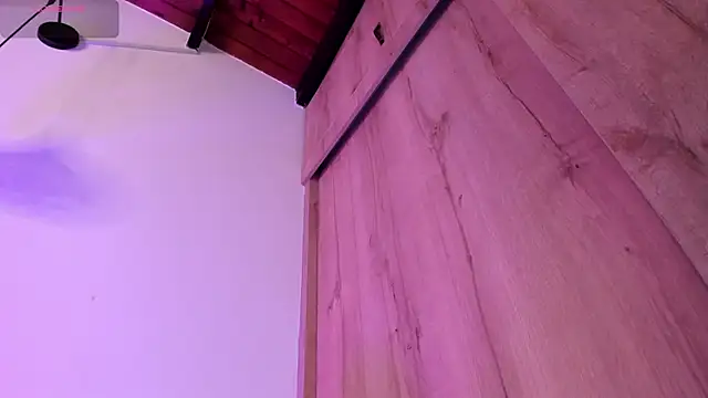 Snapshot of Mia_ross16 chatting on 03-02-25, 10:48 Mia ross16 online show from 03-02-25, 10:48